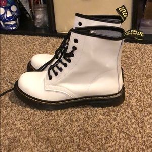 Cute White Combat Boots!
